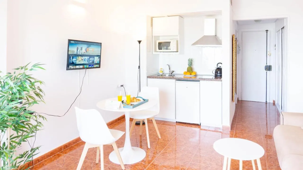 Estudio Torremolinos Playa Apartamento 0*,  España